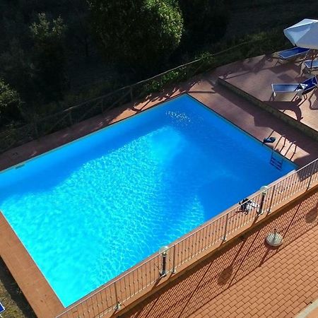 La Casa Dei Sogni Lägenhet Monteverdi Marittimo Exteriör bild
